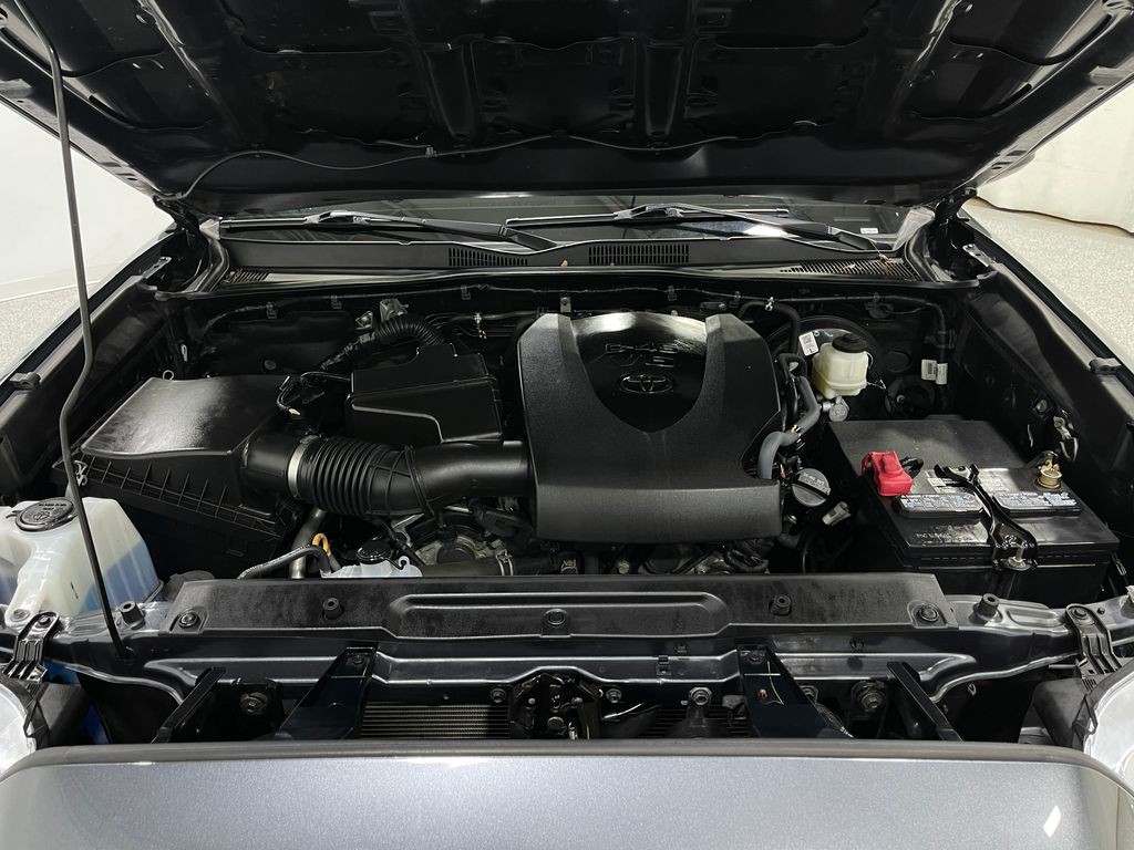 2022 Toyota Tacoma Image 25