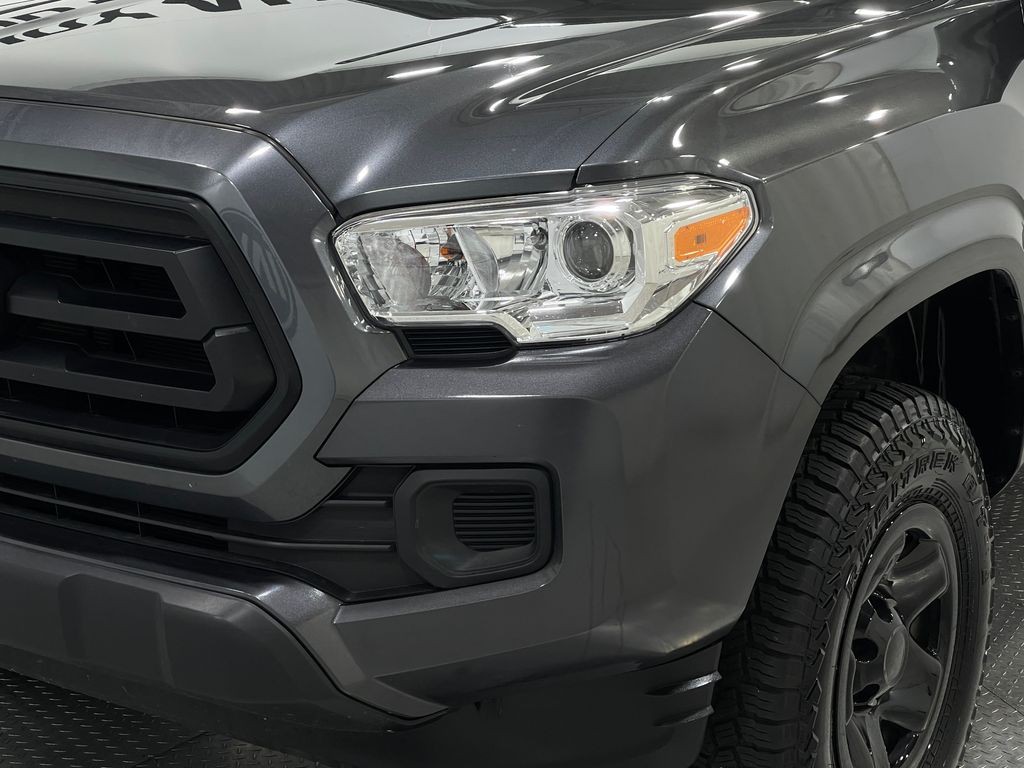 2022 Toyota Tacoma Image 32