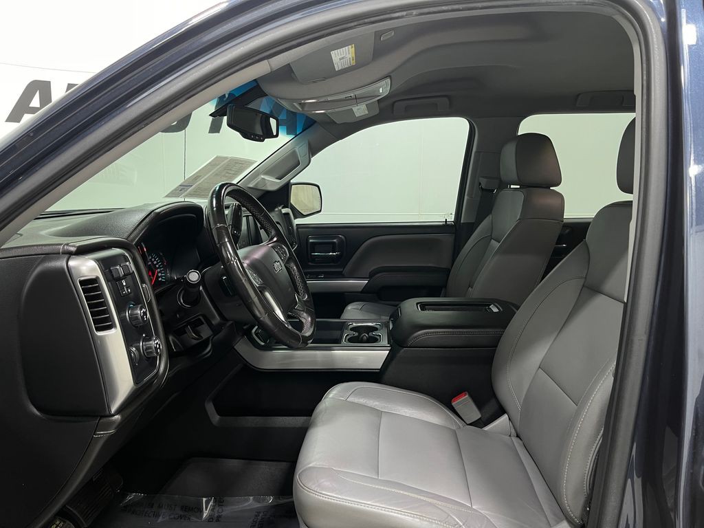 2018 Chevrolet Silverado 1500 Image 12