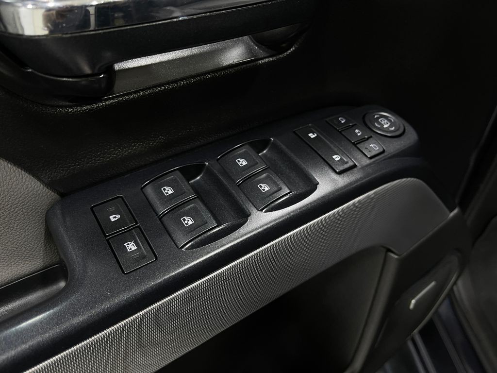 2018 Chevrolet Silverado 1500 Image 15