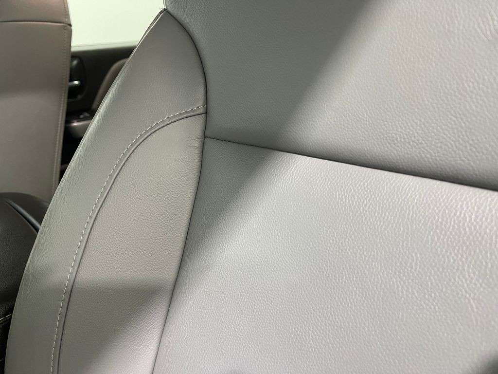 2018 Chevrolet Silverado 1500 Image 17