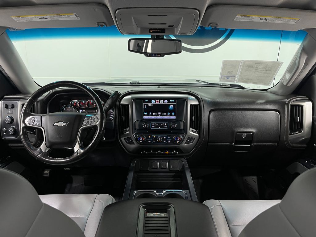 2018 Chevrolet Silverado 1500 Image 18