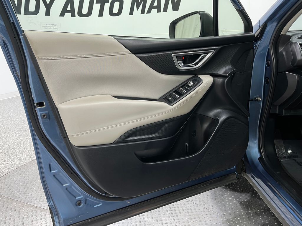 2020 Subaru Forester Image 13