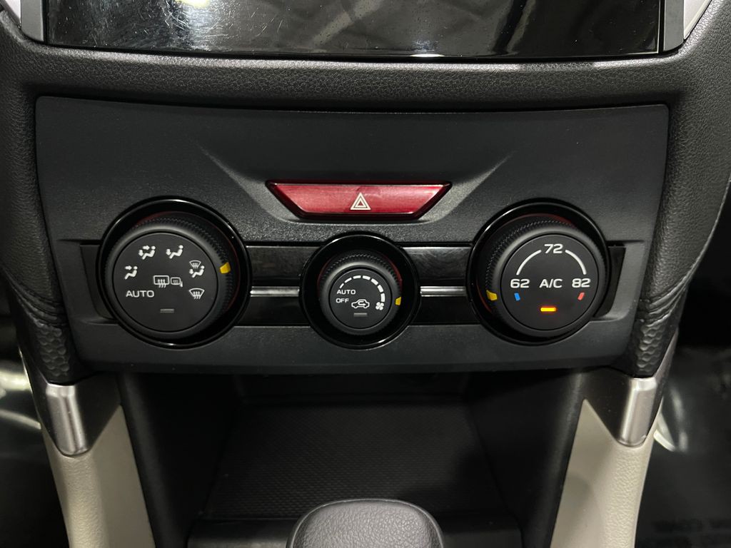 2020 Subaru Forester Image 23