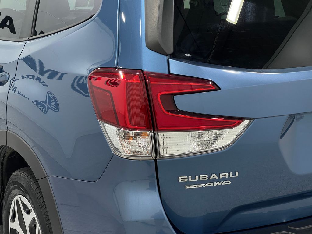 2020 Subaru Forester Image 32