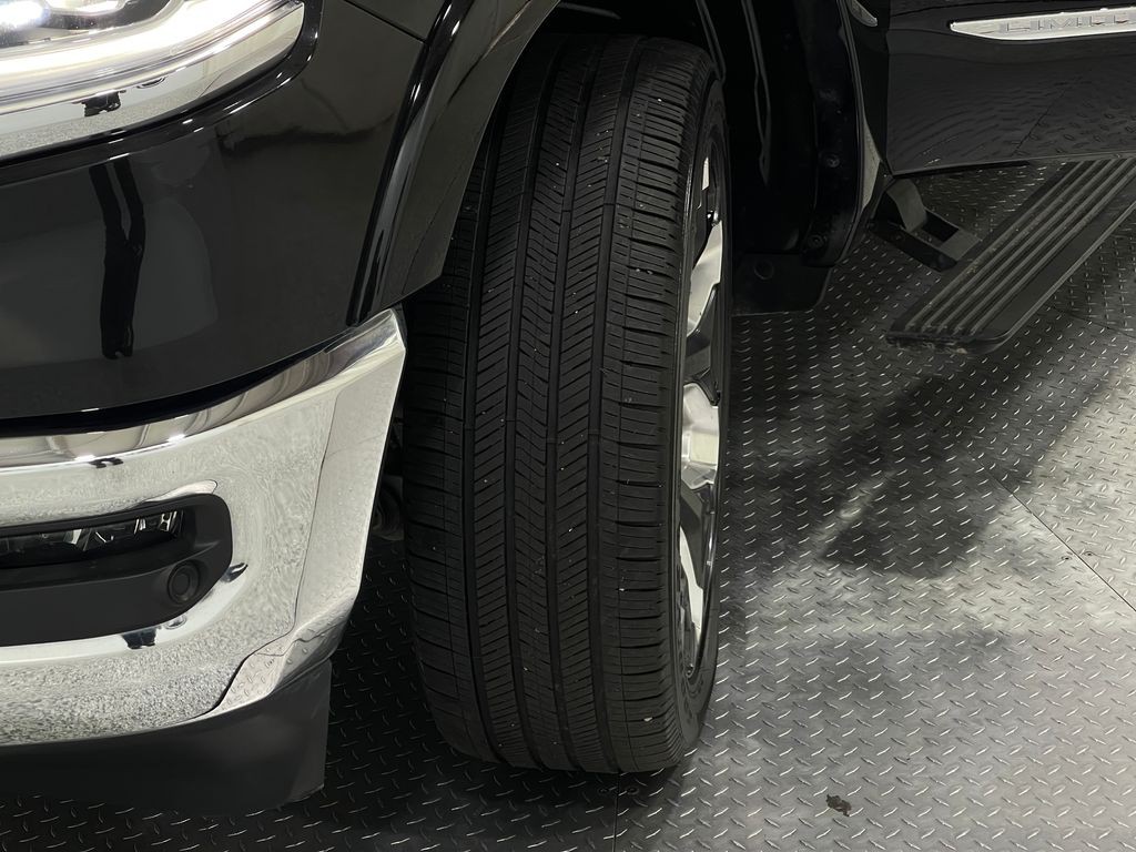 2020 RAM 1500 Image 36