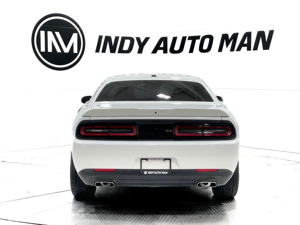 2019 Dodge Challenger Image 5