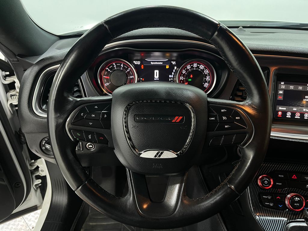 2019 Dodge Challenger Image 21