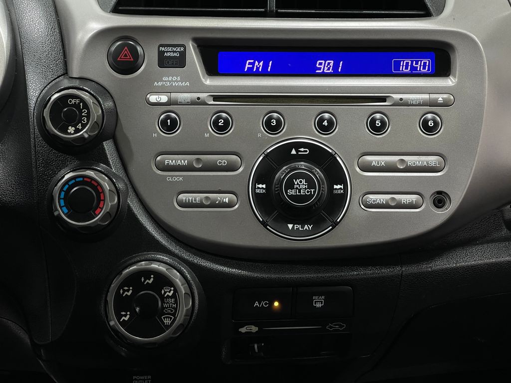 2009 Honda Fit Image 21