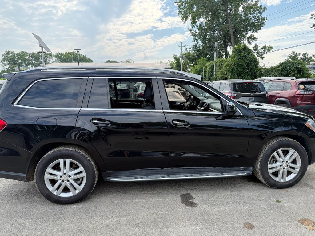 2014 Mercedes-Benz GL-Class Image 4