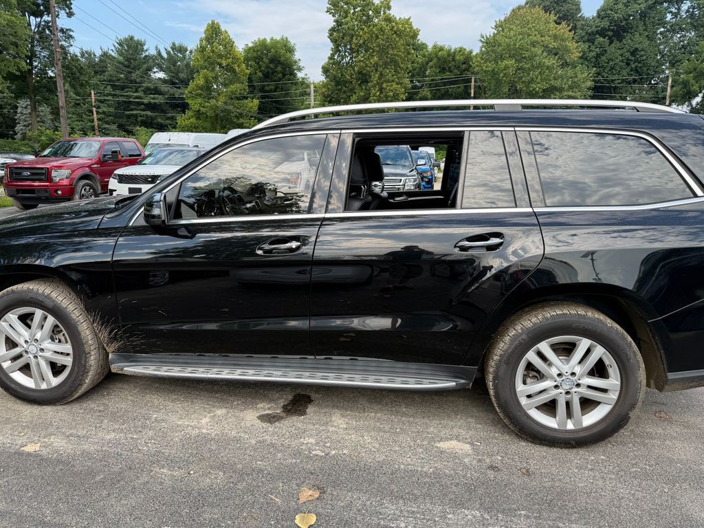 2014 Mercedes-Benz GL-Class Image 5