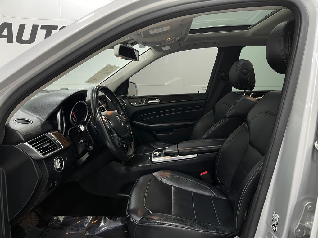 2015 Mercedes-Benz M-Class Image 13