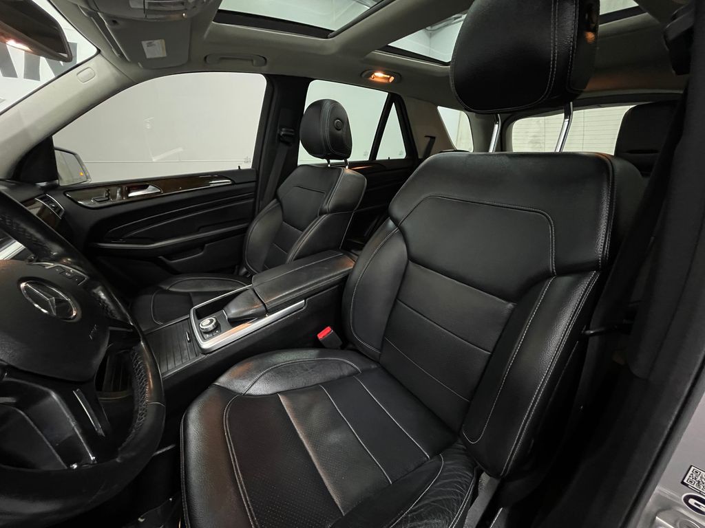 2015 Mercedes-Benz M-Class Image 14