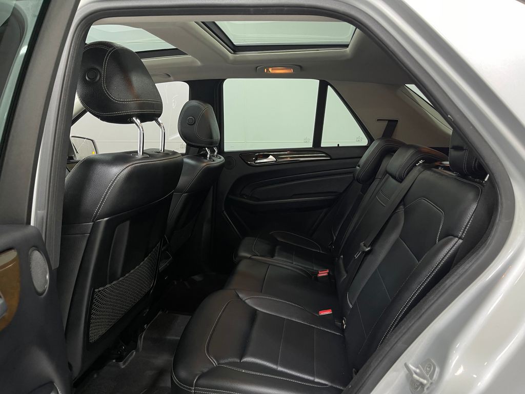 2015 Mercedes-Benz M-Class Image 30