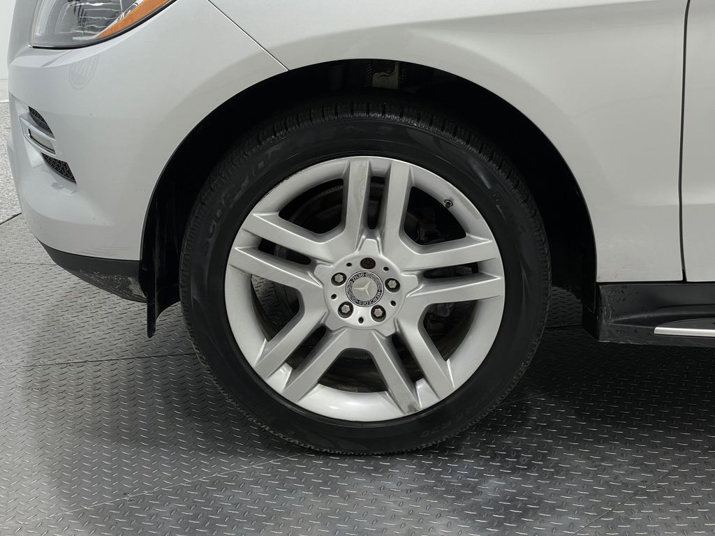 2015 Mercedes-Benz M-Class Image 35