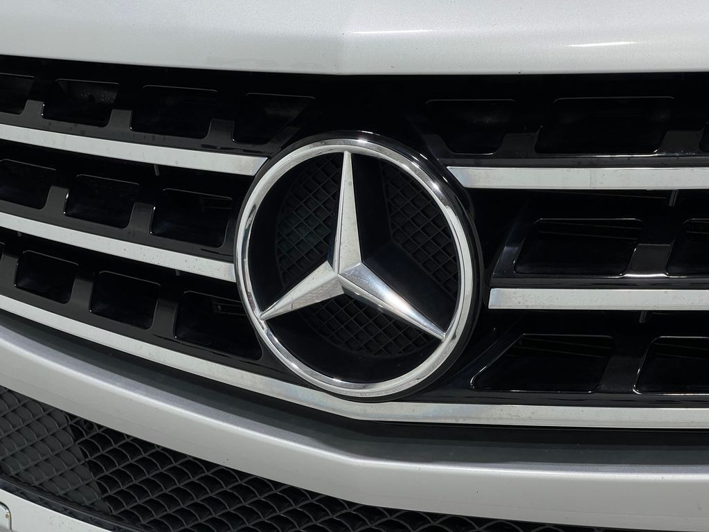 2015 Mercedes-Benz M-Class Image 38
