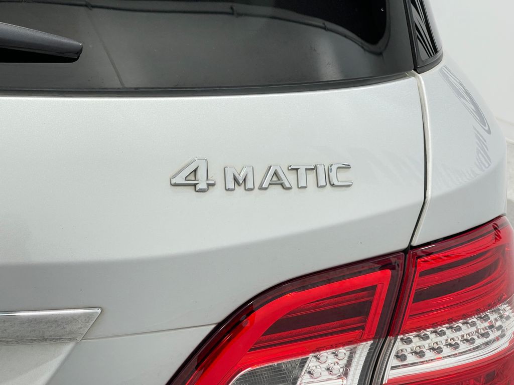 2015 Mercedes-Benz M-Class Image 40