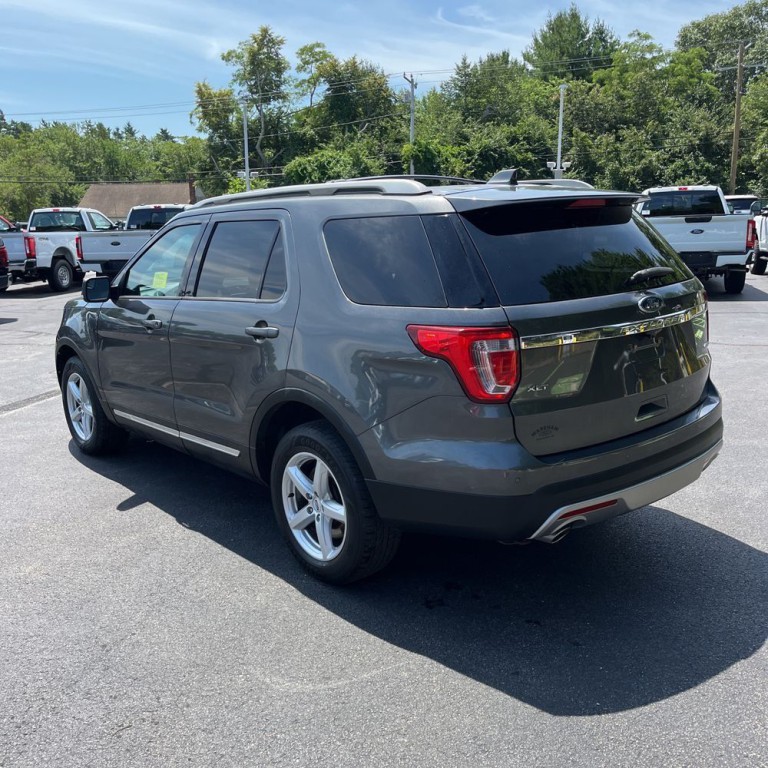 2016 Ford Explorer Image 8