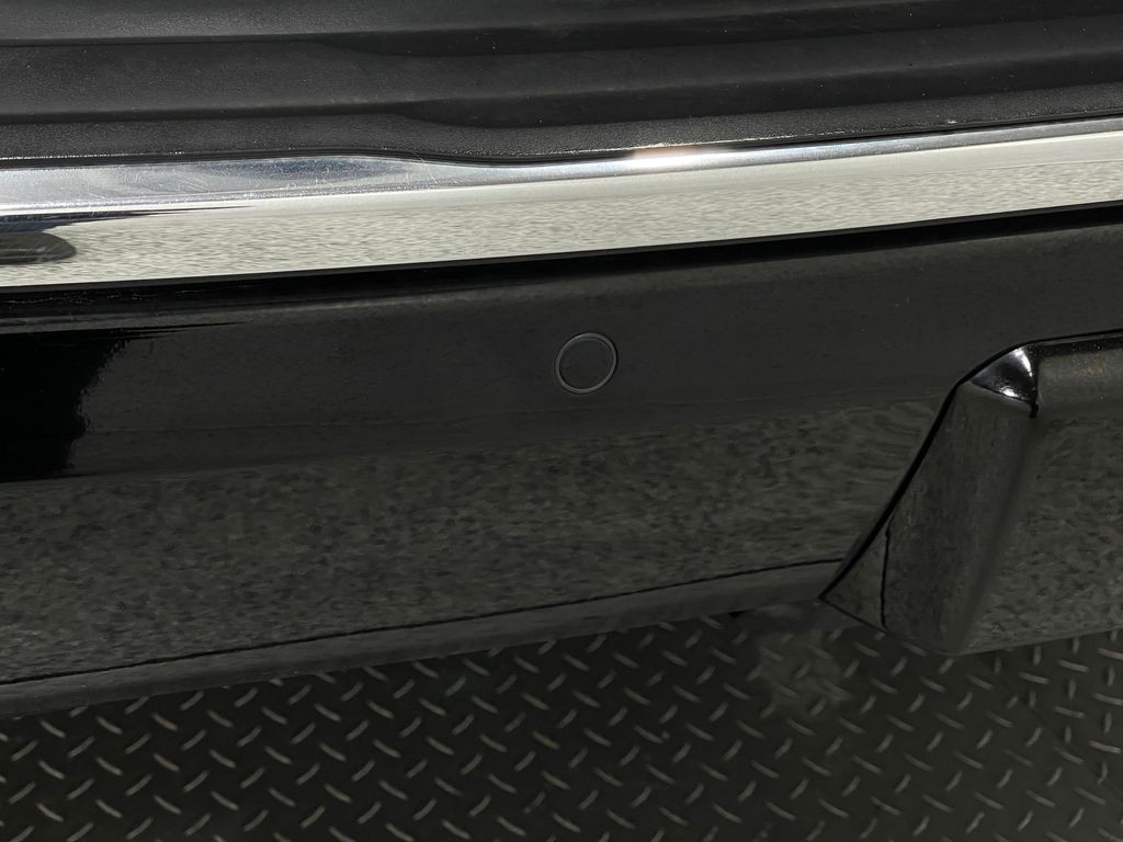 2016 Chevrolet Tahoe Image 13