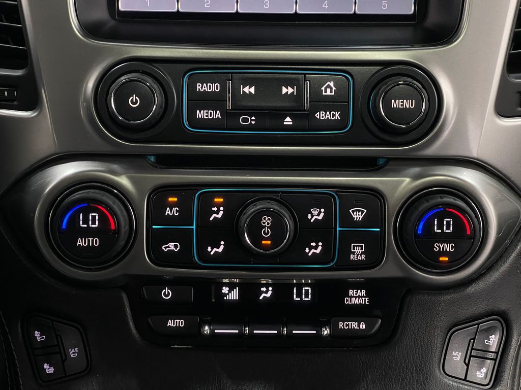 2016 Chevrolet Tahoe Image 25