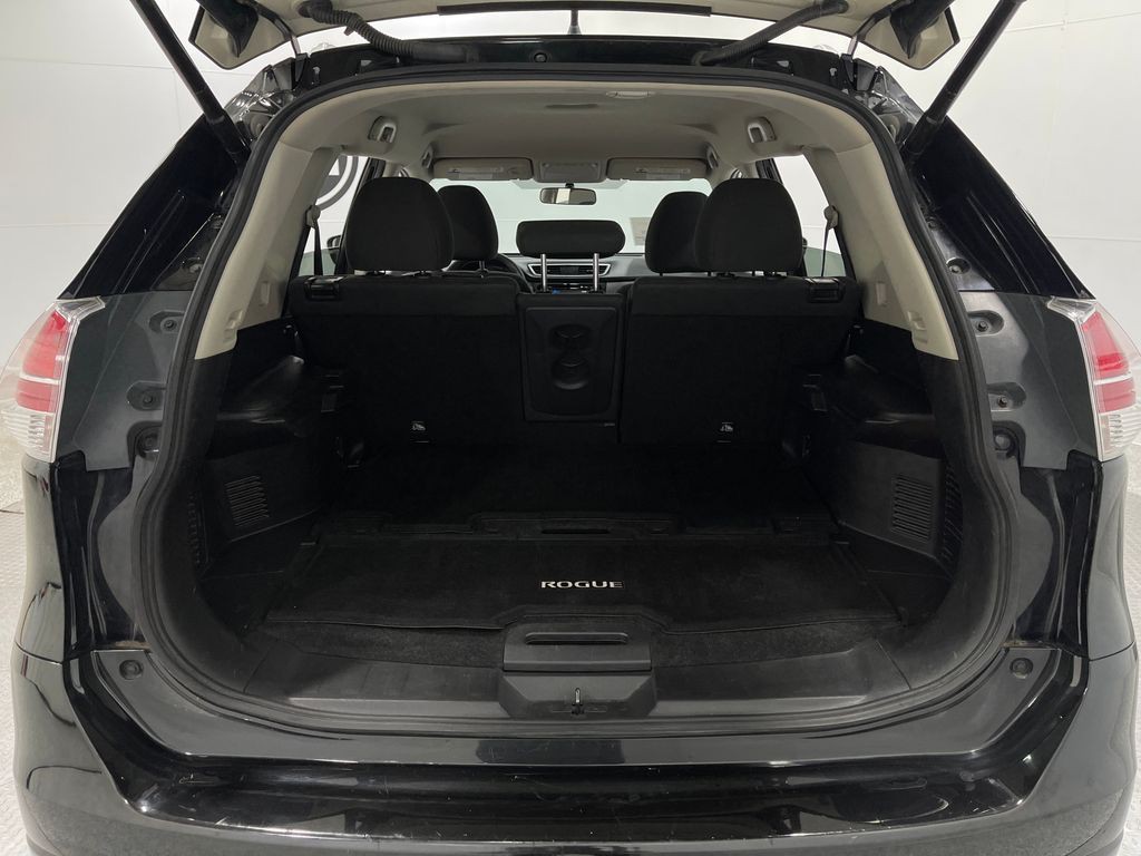 2016 Nissan Rogue Image 23