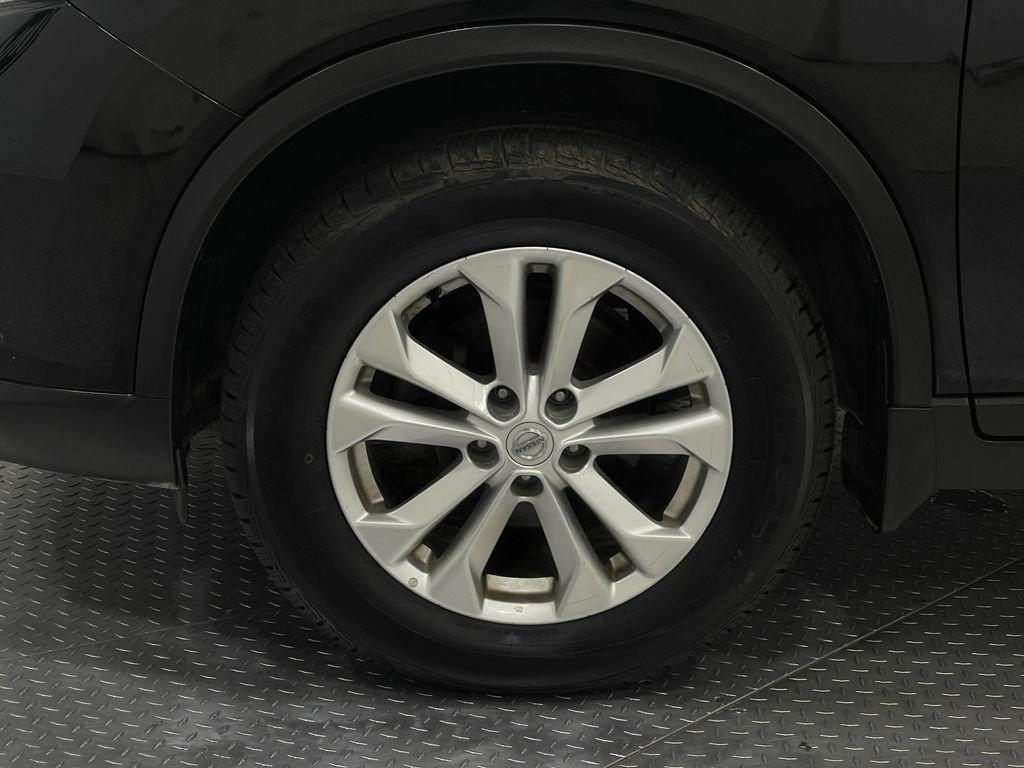 2016 Nissan Rogue Image 31