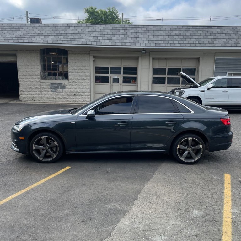 2017 Audi A4 Image 4