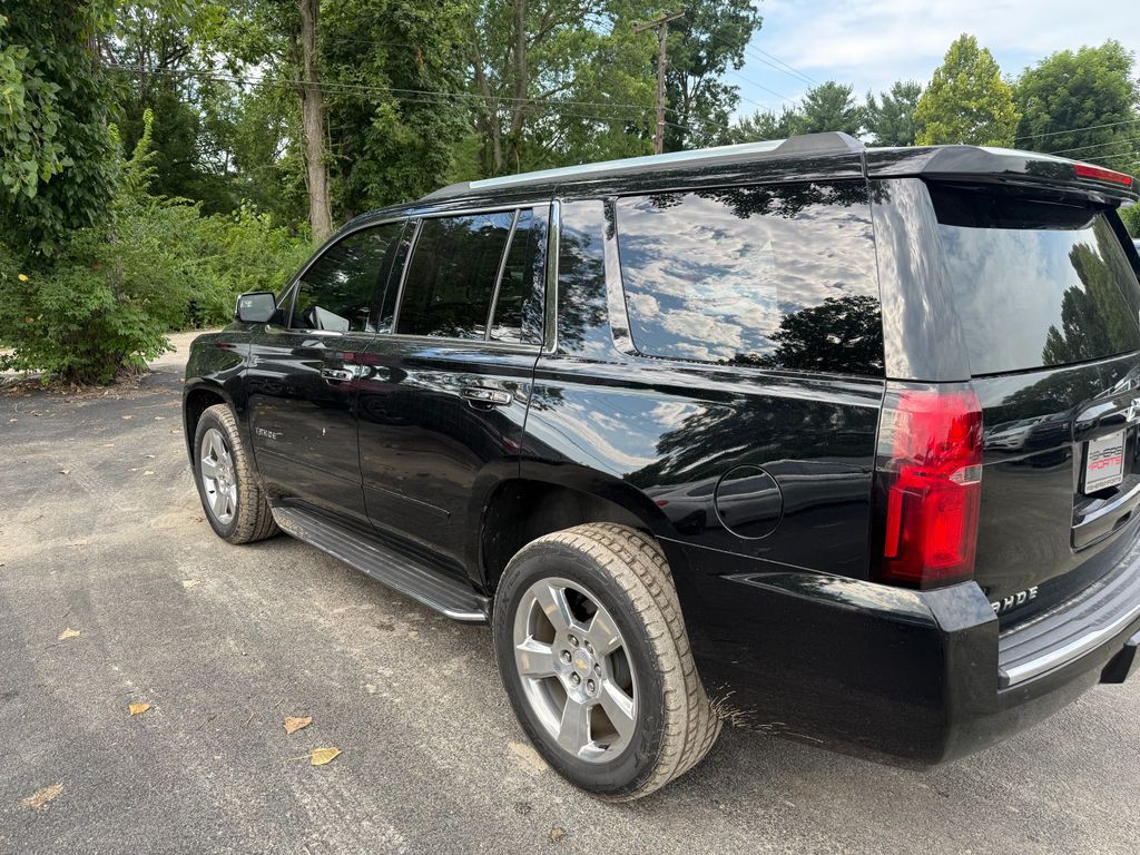 2017 Chevrolet Tahoe Image 8