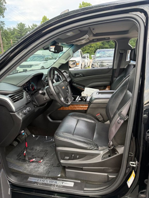 2017 Chevrolet Tahoe Image 9
