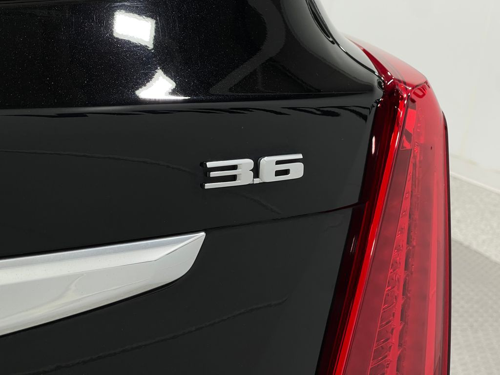 2017 Cadillac XT5 Image 40