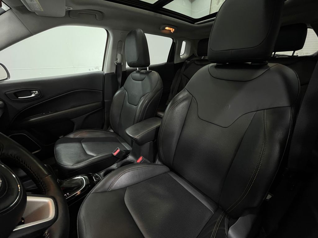 2019 Jeep Compass Image 14