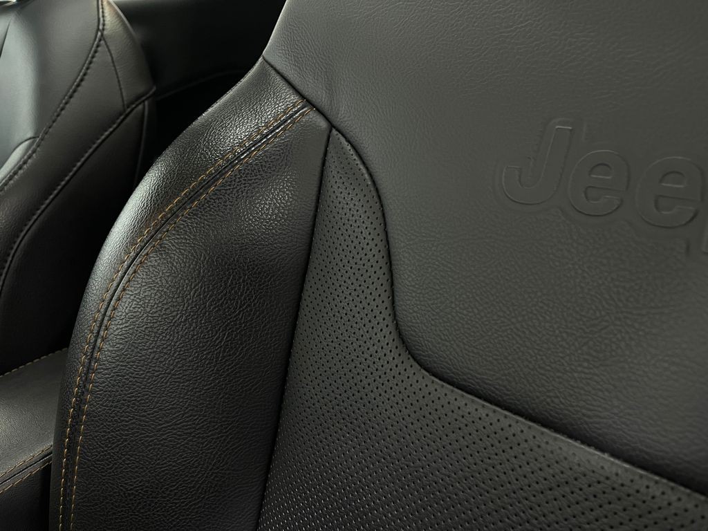 2019 Jeep Compass Image 18