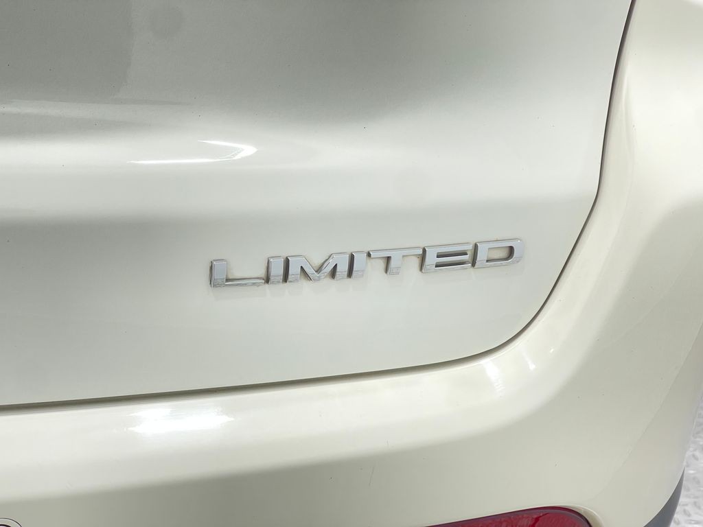 2019 Jeep Compass Image 41