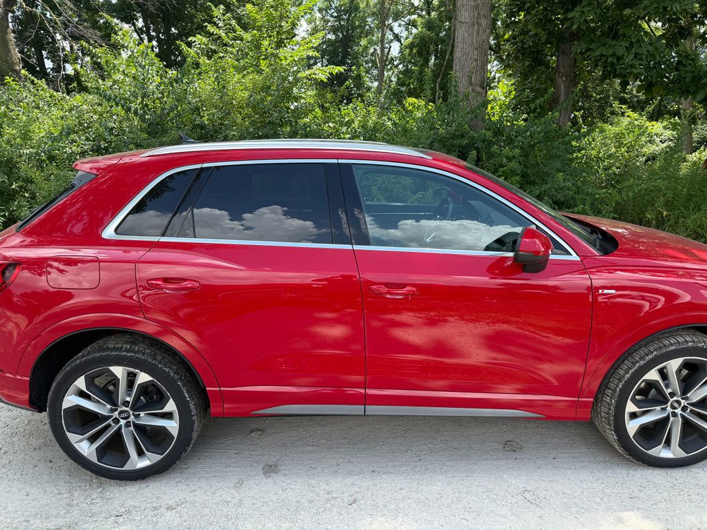2020 Audi Q3 Image 4