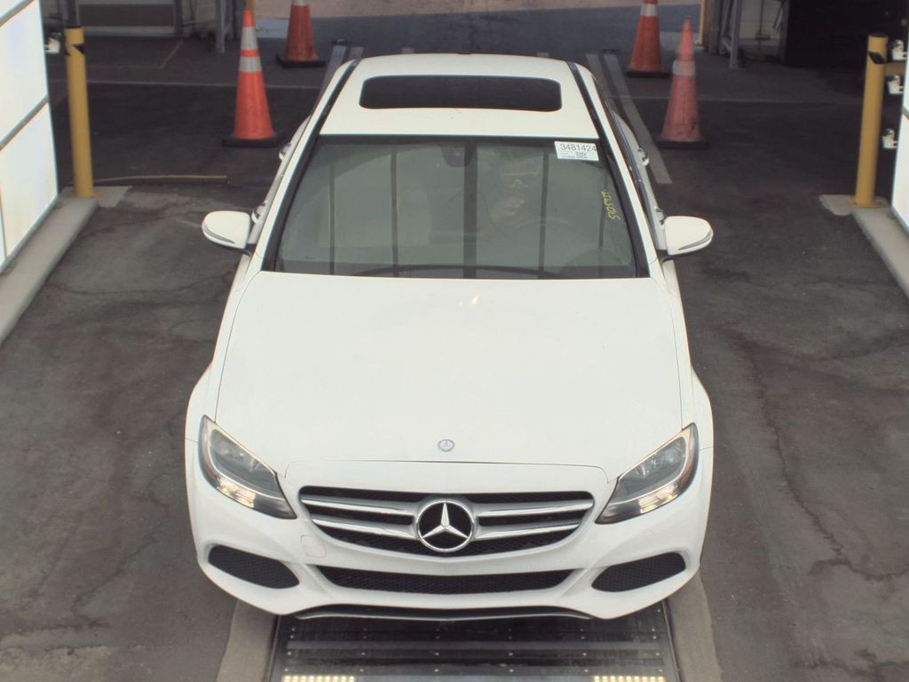 2018 Mercedes-Benz C-Class Image 2