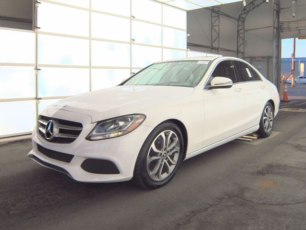 2018 Mercedes-Benz C-Class Image 3