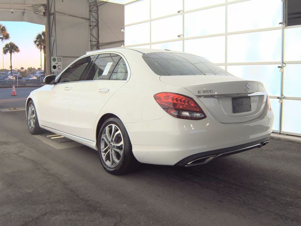 2018 Mercedes-Benz C-Class Image 6
