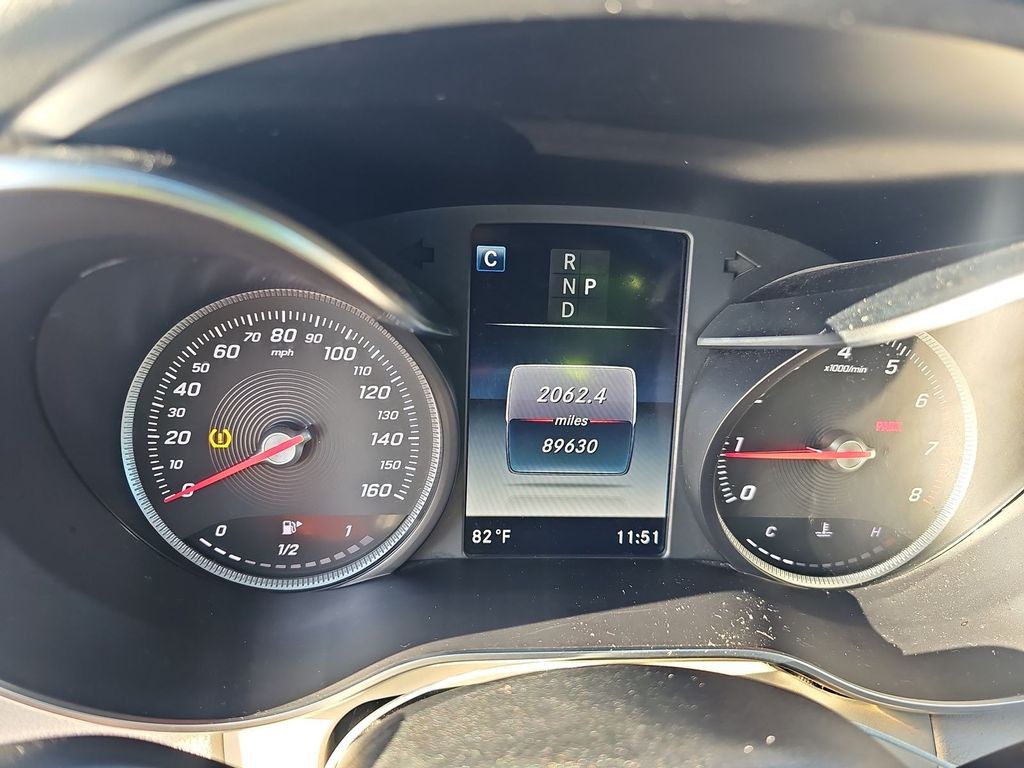 2018 Mercedes-Benz C-Class Image 9