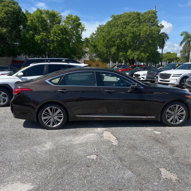 2018 Genesis G80 Image 4