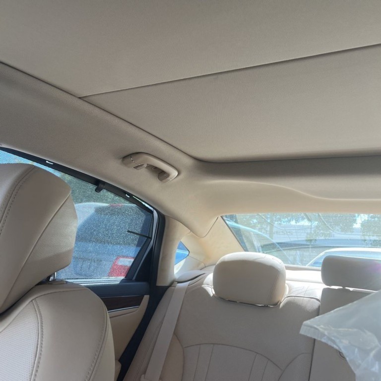 2018 Genesis G80 Image 16