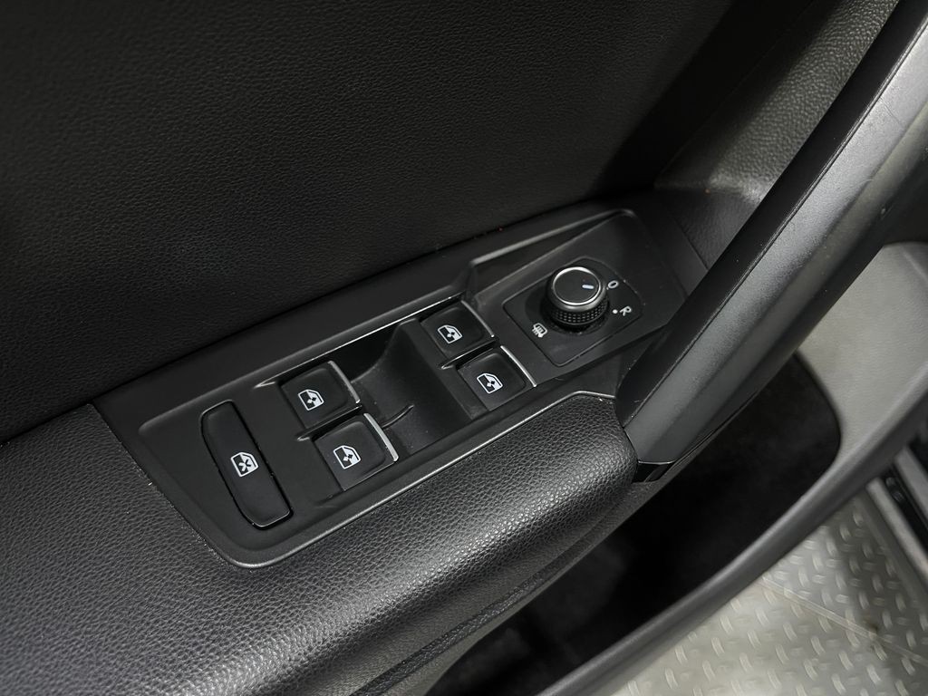 2019 Volkswagen Tiguan Image 15