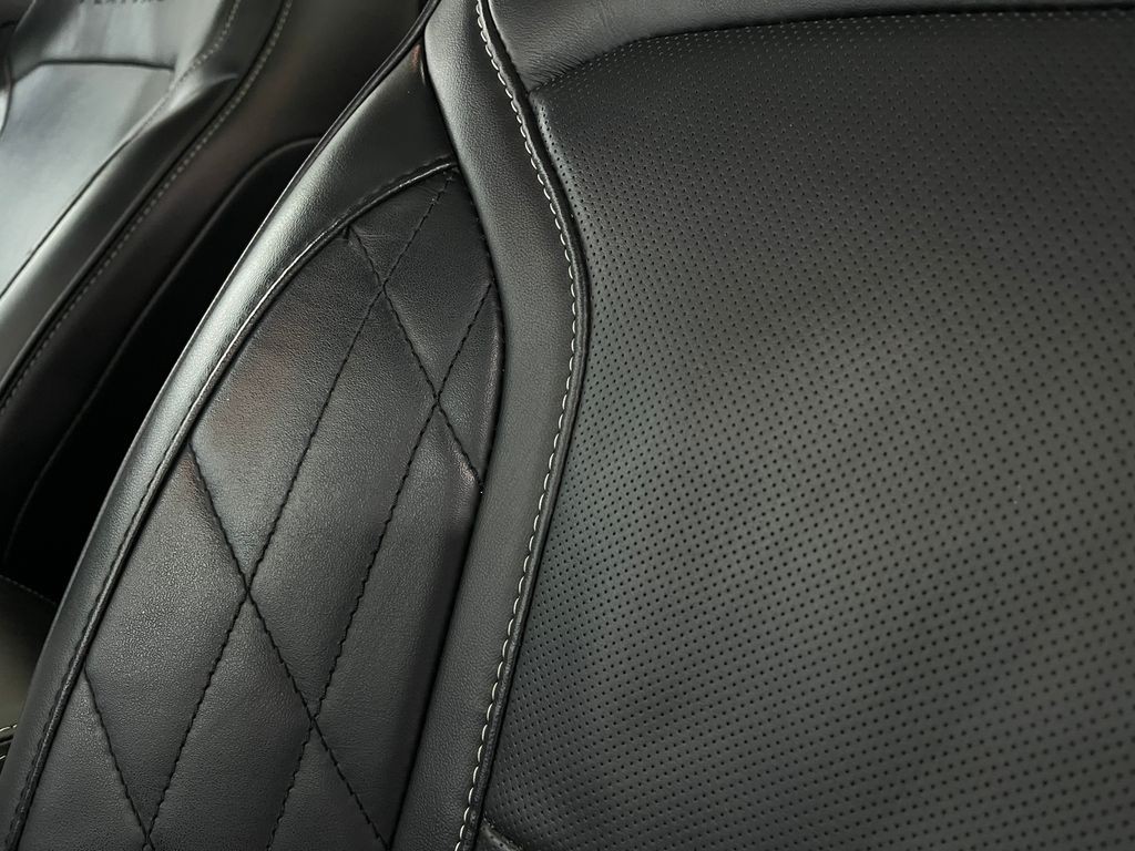 2019 Ford Explorer Image 19
