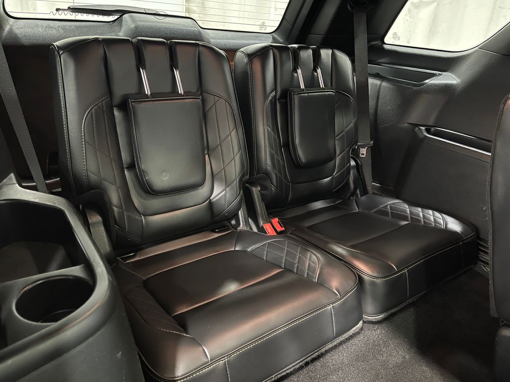 2019 Ford Explorer Image 33