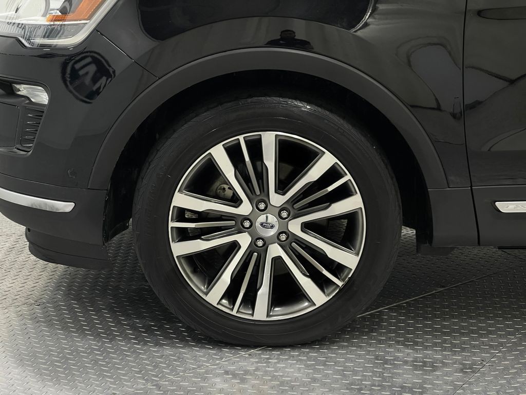 2019 Ford Explorer Image 38