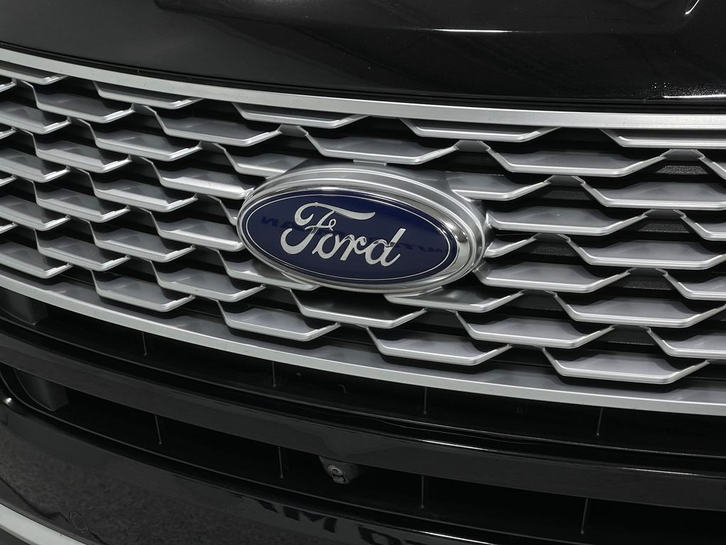 2019 Ford Explorer Image 40