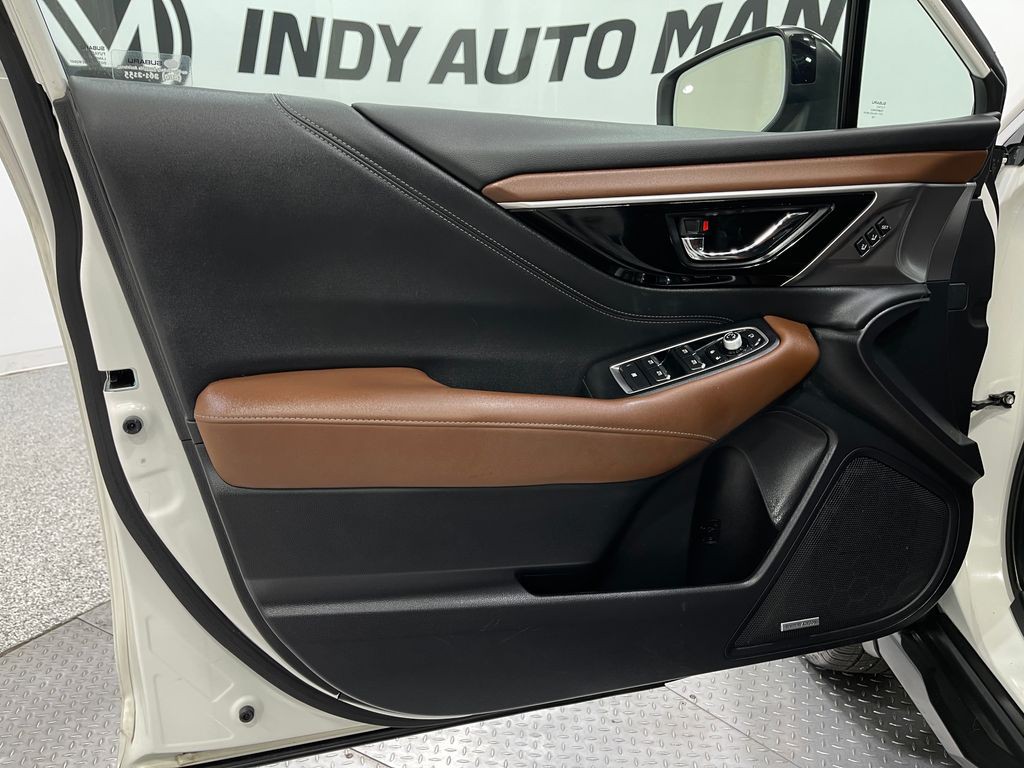 2020 Subaru Outback Image 15