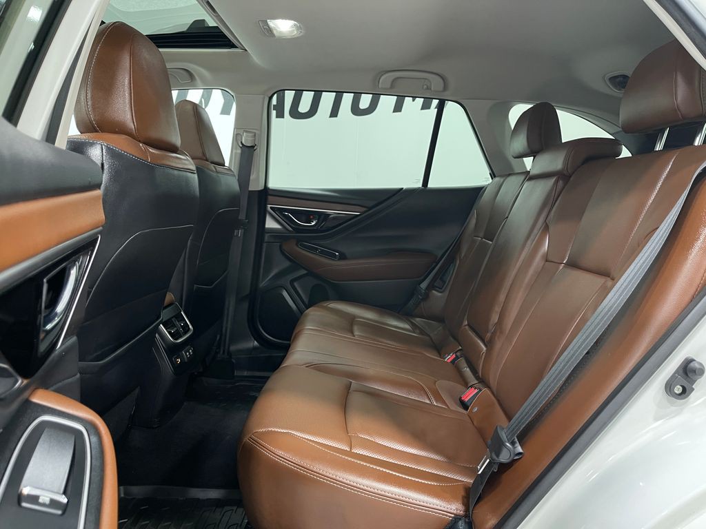 2020 Subaru Outback Image 29