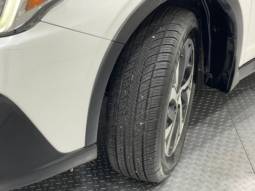 2020 Subaru Outback Image 35