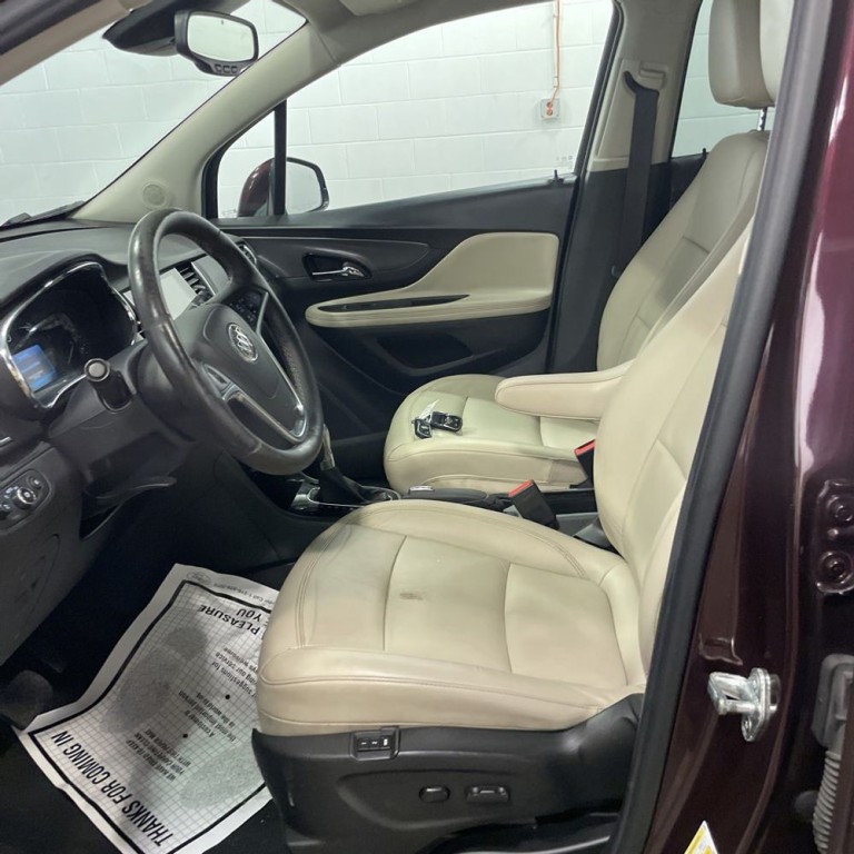 2017 Buick Enclave Image 9