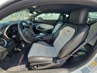 2017 Chevrolet Camaro Image 7